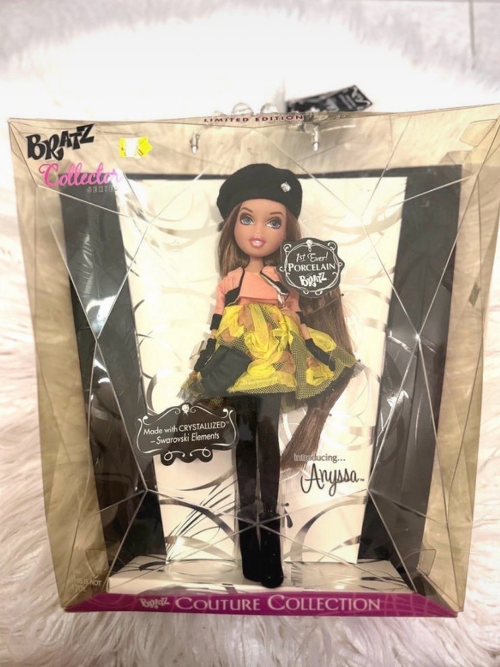Bratz Limited Edition Couture Collection Anyssa Porcelain Bratz Doll #031 NIB